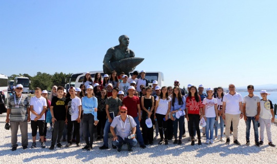 Afşinli Öğrenciler Büyükşehir ile Çanakkale'ye Gitti