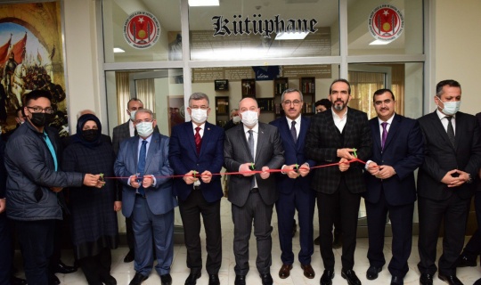 Kahramanmaraş Anadolu İHL Kütüphanesinin Açılışı Yapıldı