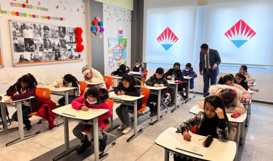 Bahçeşehir Kolejinin Okula Kabul Sınavı Yoğun İlgi Gördü
