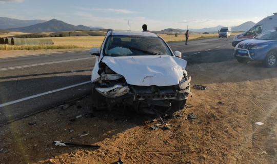 Afşin’de trafik kazası 5 yaralı
