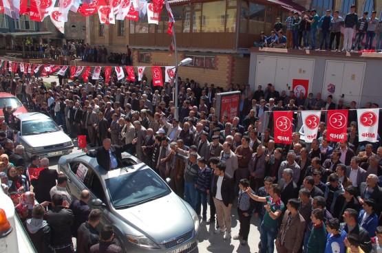 MHP,  Afşin'de Seçim Bürosunu Dualarla Açtı