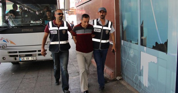 Kahramanmaraş'ta 4'ü müdür 37 polis tutuklandı