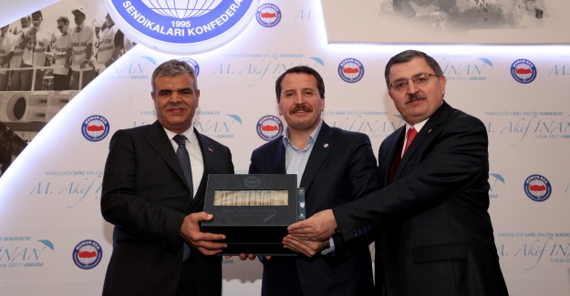 Başbakan Yardımcısı Kaynak, Mehmet Akif İnan'ı Anma Programına Katıldı