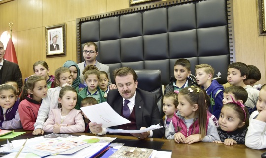 Öğrencilerden Başkan Erkoç’a Ziyaret