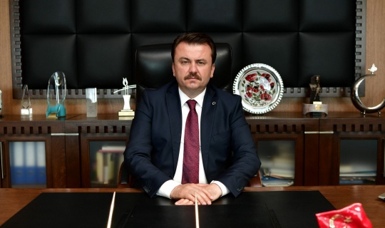 Başkan Erkoç: “Türk edebiyatının başı sağolsun”