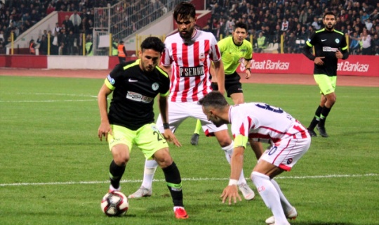 Atiker Konyaspor'a, Kahramanmaraş Şoku