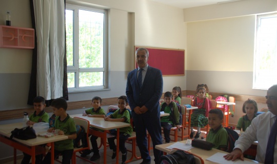 İlçe Milli Eğitim Müdürü Turan'dan, Öğrencilere Ziyaret