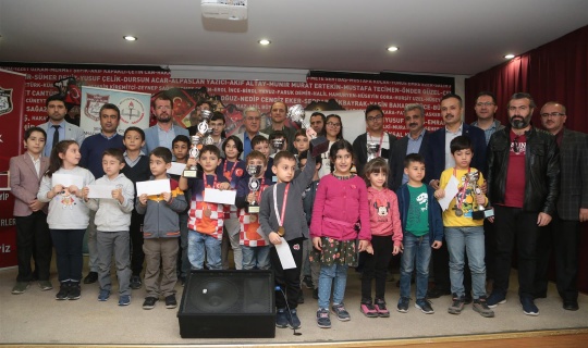 24 Kasım Öğretmen Günü Satranç Turnuvası sona erdi