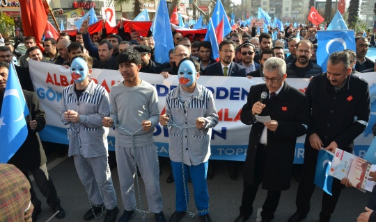 Çin'in Doğu Türkistan politikaları Kahramanmaraş'ta protesto edildi
