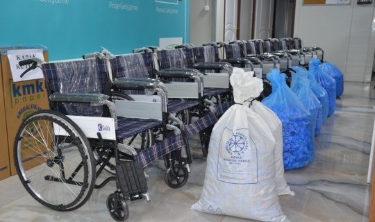 300 bin mavi kapak 10 engelliye tekerlekli sandalye oldu