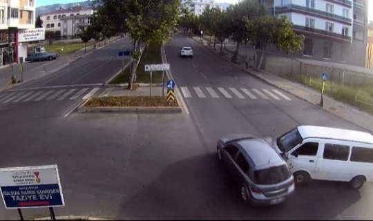 Kahramanmaraş'ta trafik kazaları KGYS kameralarında