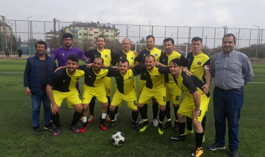 Sessiz Futbolcular, Sivas’a 4 attı