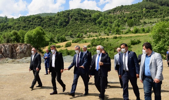 Başkan Güngör Andırın'da yatırım alanlarını gezdi