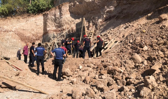 İnşaat Alanında Toprak Kayması Sonucu 2 İşçi Öldü