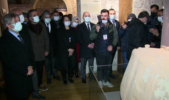 Kültür ve Turizm Bakan Yardımcısı Demircan, Elbistan Şehir Müzesi'ni inceledi