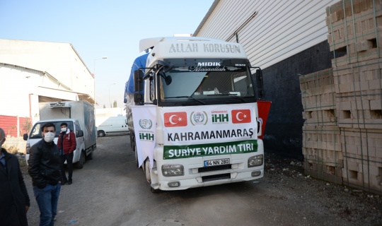 Suriye'ye 6 tır insani yardım malzemesi gönderildi