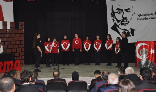 İstiklal Marşı'nın kabulü ve Mehmet Akif Ersoy'u Anma Günü  Kutlandı