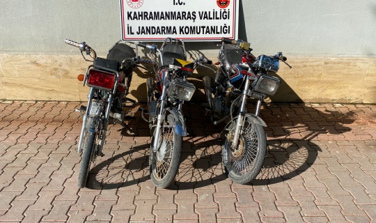 Yediemin otoparkından motosiklet çaldığı iddiasıyla 2 kişi yakalandı
