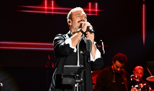 Şarkıcı Oğuzhan Koç Kahramanmaraş'ta Konser Verdi