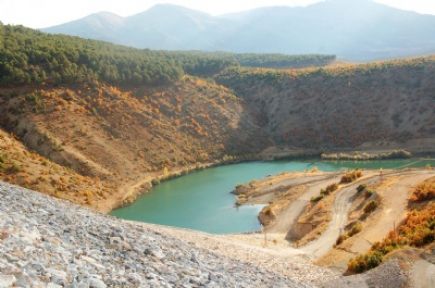 Adatepe Barajı Bu Yıl Su Tutmaya Başlayacak