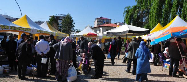  Afşin Belediyesi geçici köy pazarı kurdu