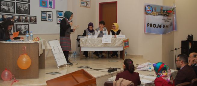 Afşin'de liseler arası münazara yarışması yapıldı