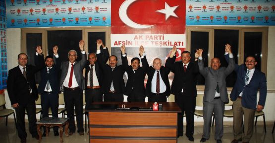 AK Parti, aday adaylarını tanıttı