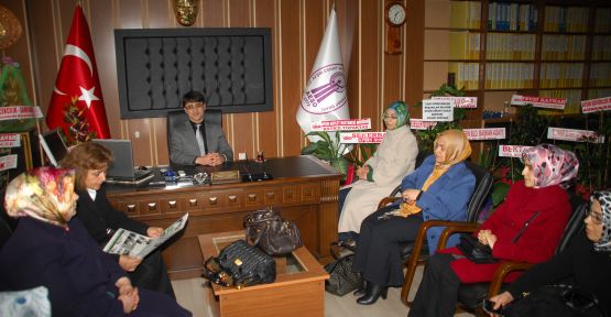 AK Parti Kadın Kolları’ndan Esnaf Odası’na Ziyaret