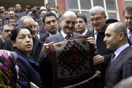 Bakan Müezzinoğlu, Pazarcık'ta