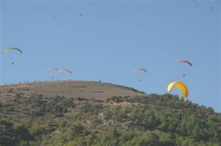 Kahramanmaraş'ta Yamaç Paraşütü Festivali Yapılacak